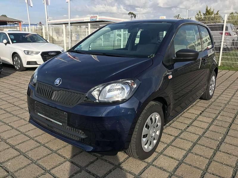 Nightblau metallic Gebraucht 2015 Skoda Citigo Active Kleinwagen | 8.000 € (Etwas zu teuer) - Bild 1/4
