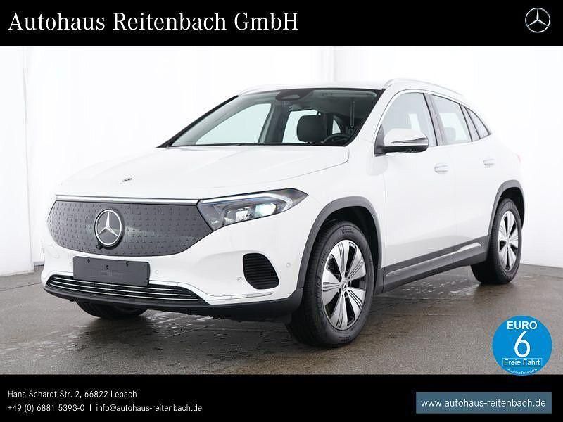 Unilack polarweiß Gebraucht 2024 Mercedes EQA300 Progressive SUV | 36.489 € (Fairer Preis) - Bild 1/4