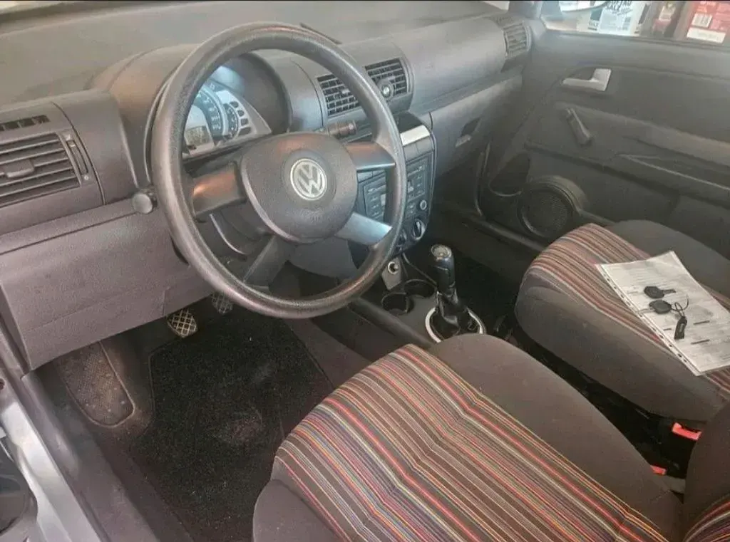 Gebraucht VW Fox 54 PS (39 kW) 2006 Silber Kleinwagen