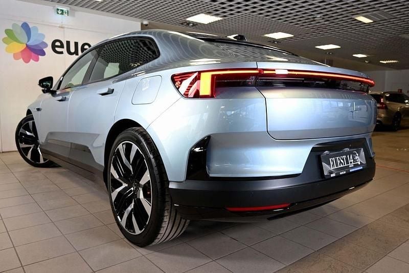 Neu Polestar 4 Performance 400 kW (544 PS) 2025 Blau SUV
