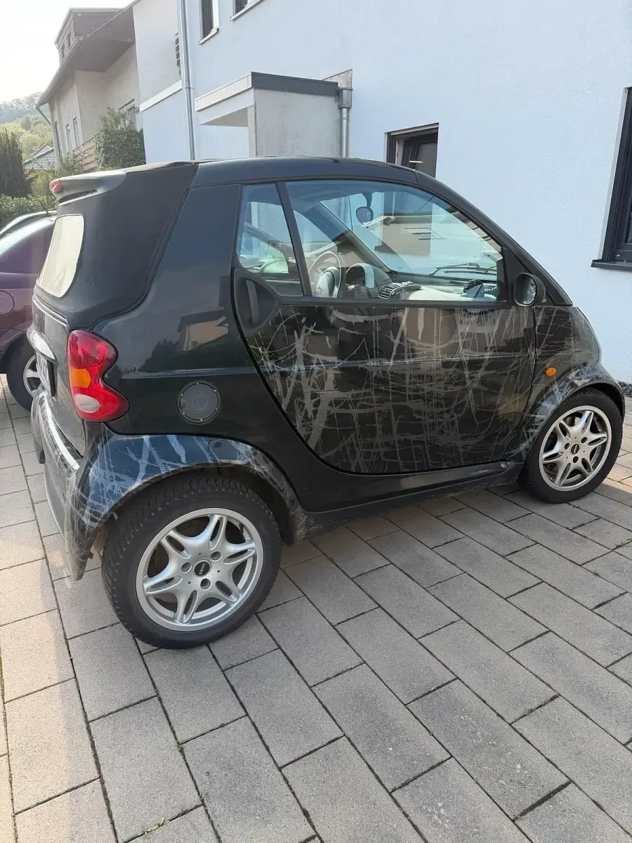 Usata Smart ForTwo Cabrio 45 CV (33 kW) 2003 Nero Cabrio