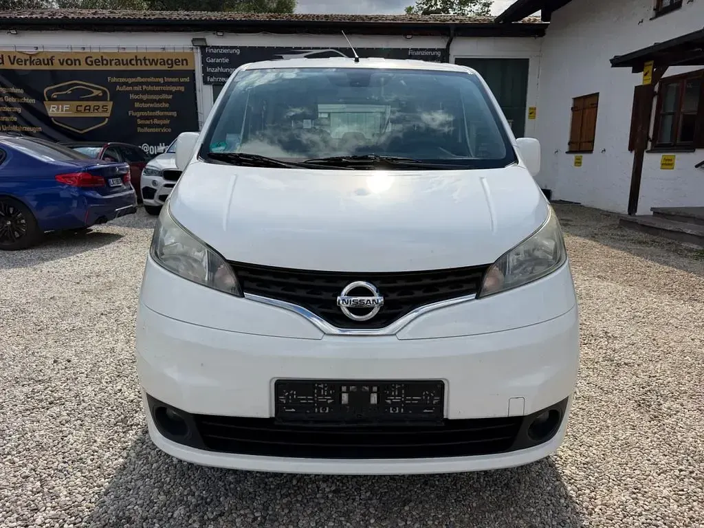 Gebraucht Nissan Evalia Acenta 90 PS (66 kW) 2016 Weiß Van / Kleinbus