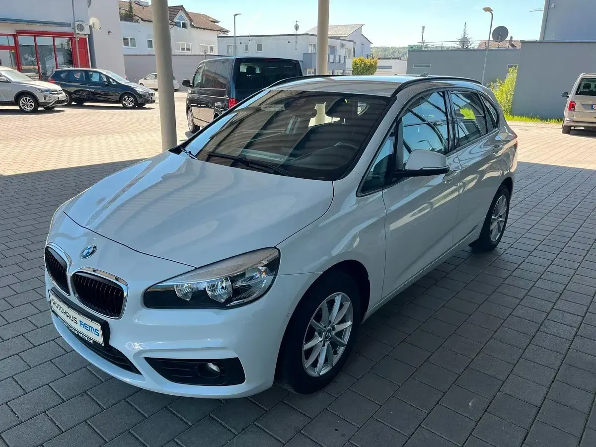 Gebraucht BMW 216 116 PS (85 kW) 2017 Weiß Kombi