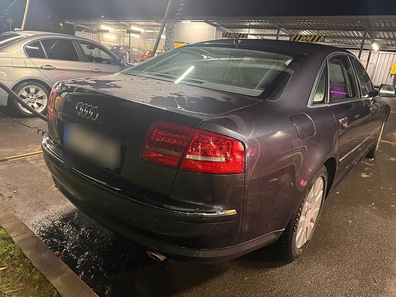 Gebraucht Audi A8L 400 PS (294 kW) 2009 Grau Limousine