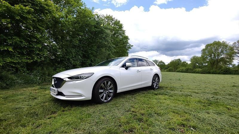 Weiß Gebraucht 2018 Mazda 6 Sports-Line Kombi | 16.950 € (Fairer Preis) - Bild 1/4