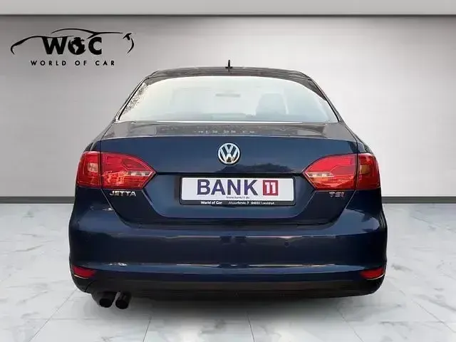 Gebraucht VW Jetta 225 PS (165 kW) 2011 Blau Limousine