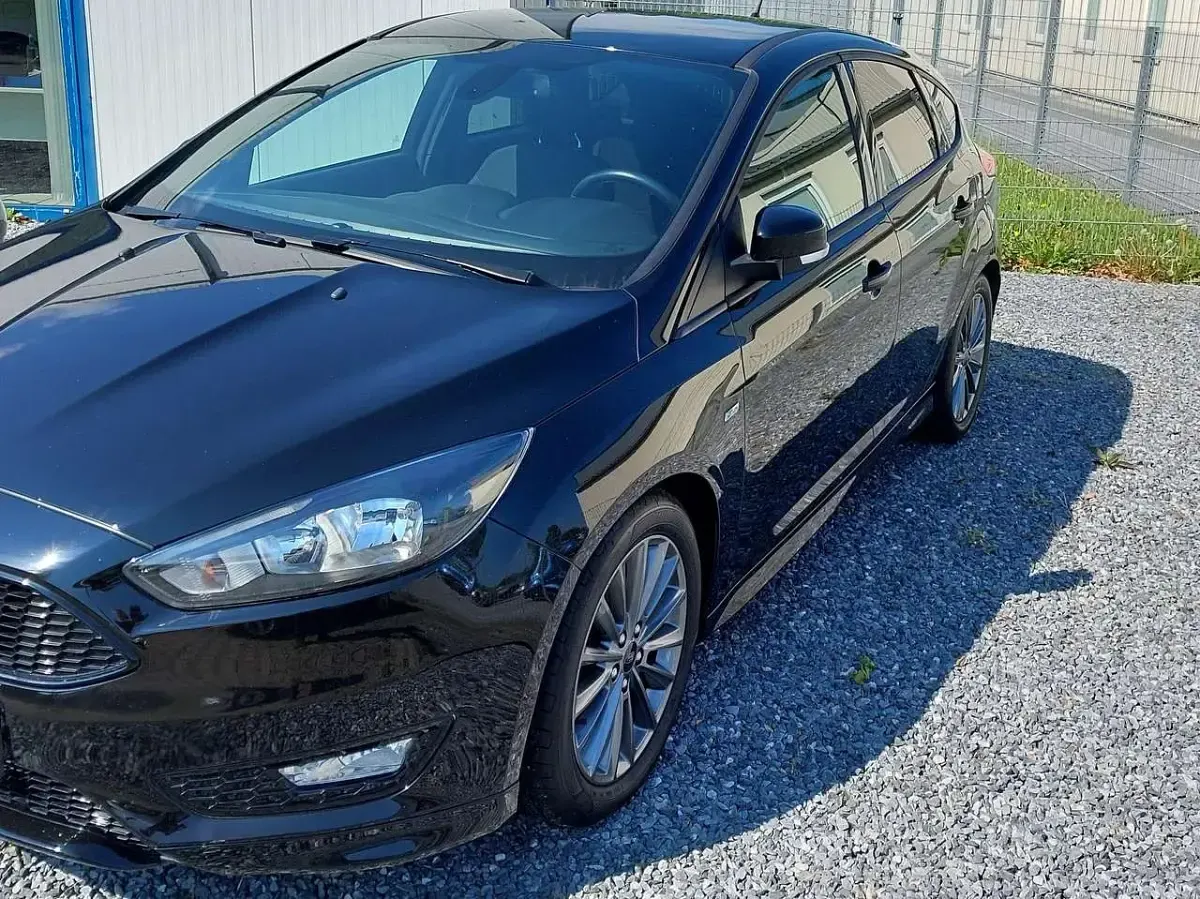 Brugt Ford Focus ST-Line 125 HK (91 kW) 2018 Sort Hatchback