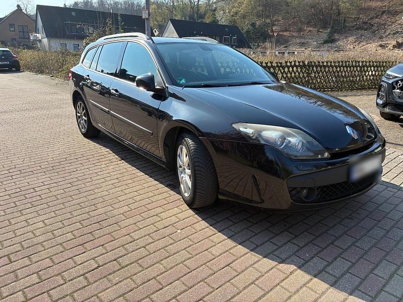 Gebraucht Renault Laguna III 150 PS (110 kW) 2009 Schwarz Kombi