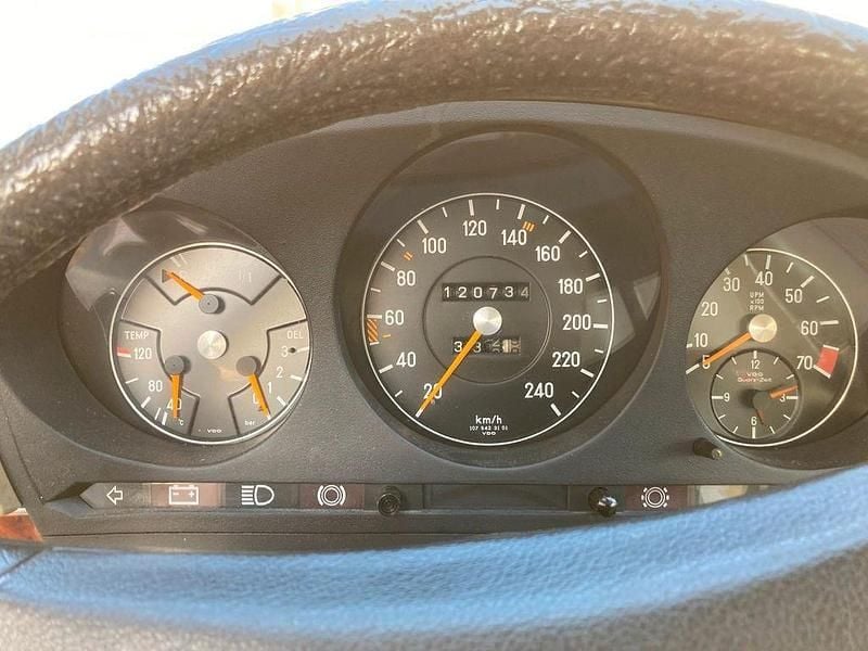 Gebraucht Mercedes SLC280 185 PS (136 kW) 1978 Blau Cabrio