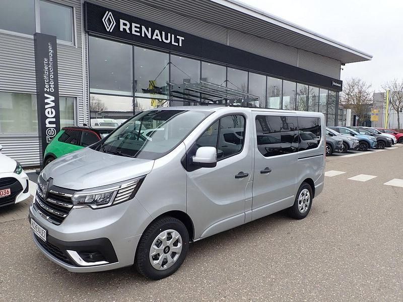 Neu Renault Trafic Evolution 170 PS (125 kW) 2026 Highlandgrau metallic Van / Kleinbus