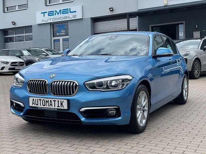 Blau Gebraucht 2017 BMW 118 Urban Line Kleinwagen | 16.999 € (Fairer Preis) - Bild 1/4