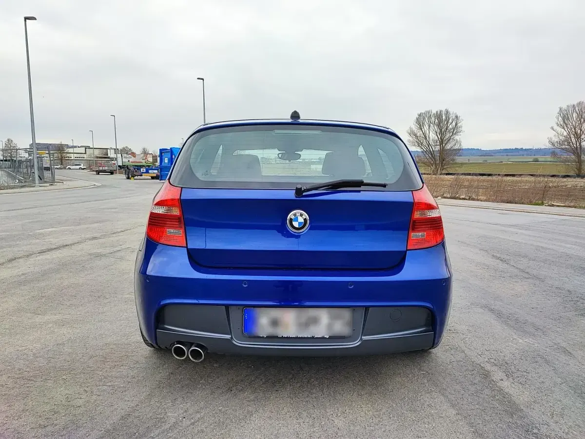 Gebraucht BMW 120 M Sport 177 PS (130 kW) 2009 Blau Kleinwagen