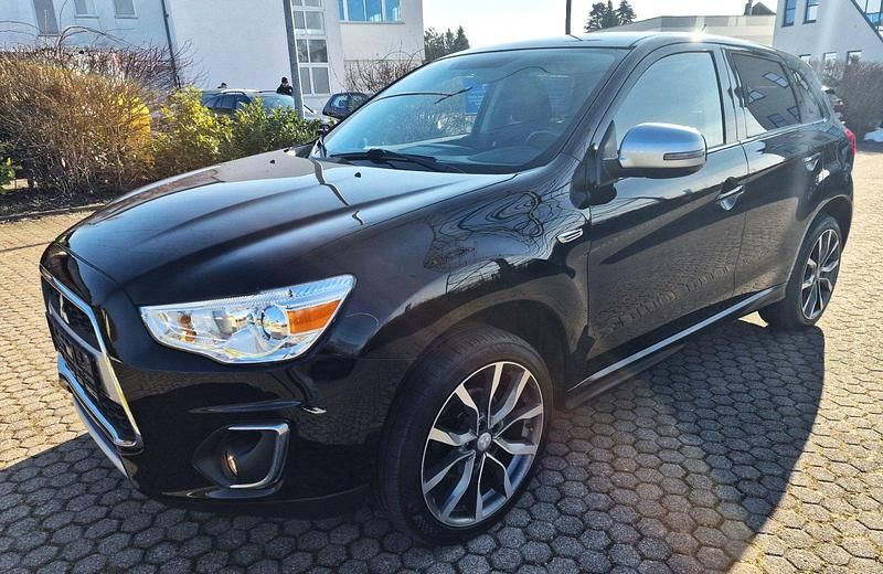 Gebraucht Mitsubishi ASX 116 PS (85 kW) 2015 Schwarz SUV