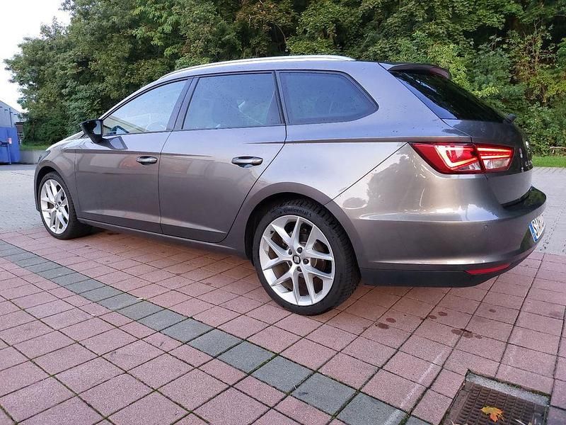 Gebraucht Seat Leon ST Style 110 PS (80 kW) 2015 Braun Kombi