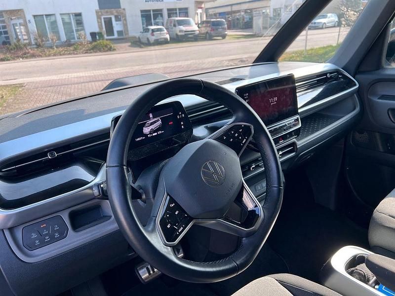 Gebraucht VW ID. Buzz Pro 150 kW (204 PS) 2023 Weiß Van / Kleinbus