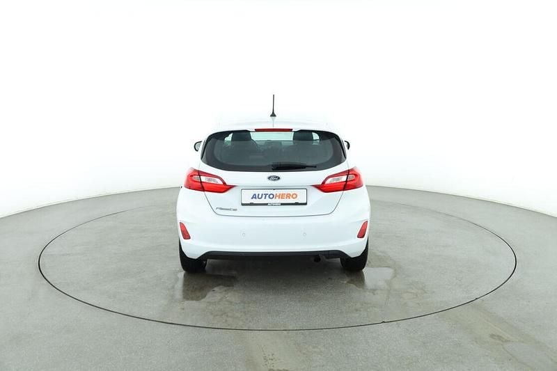 Gebraucht Ford Fiesta Cool & Connect 2019 Weiß Limousine