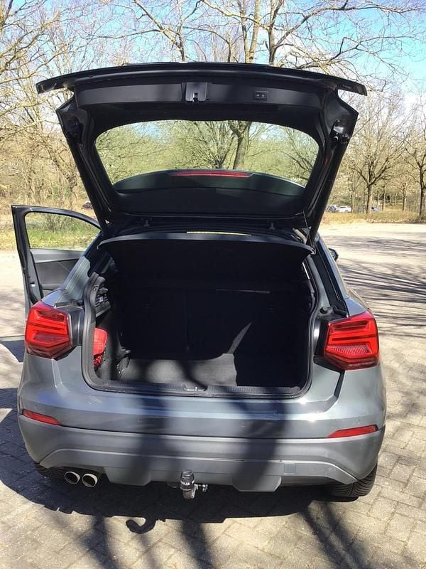 Gebraucht Audi Q2 150 PS (110 kW) 2020 Grau SUV