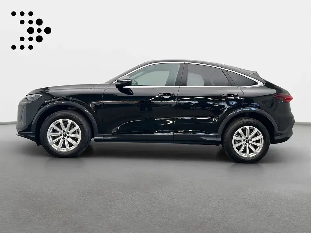 Gebraucht Audi Q5 Sportback Advanced 204 PS (150 kW) 2025 Mythosschwarz metallic SUV