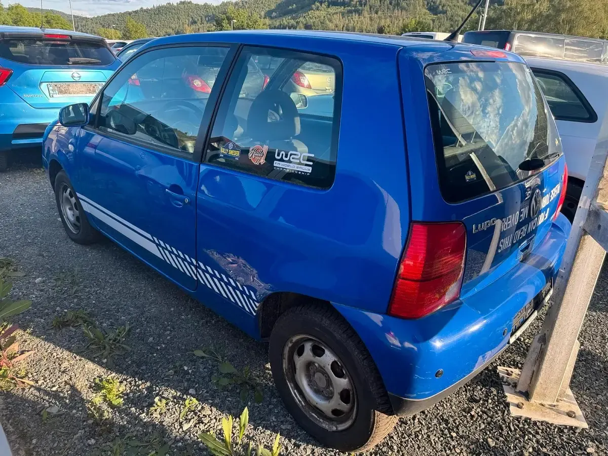 Gebraucht VW Lupo 75 PS (55 kW) 2001 Blau Kleinwagen