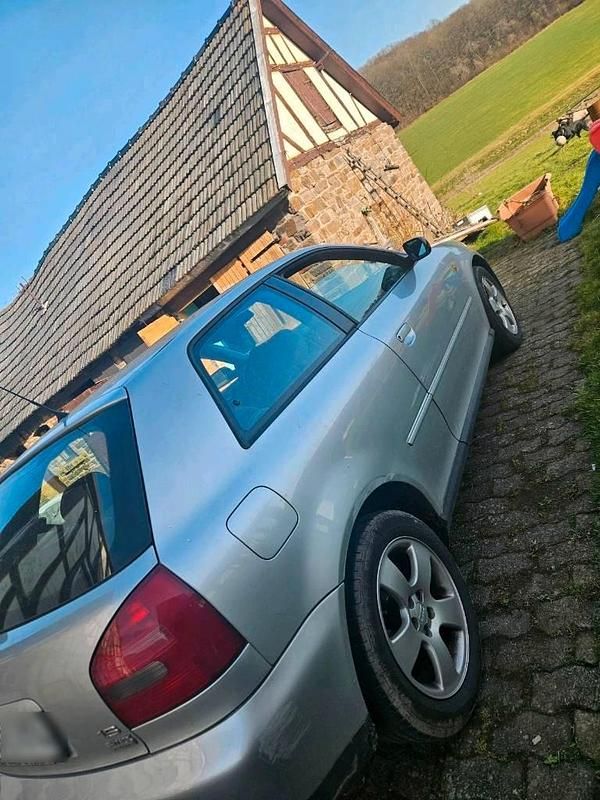 Brugt Audi A3 101 HK (74 kW) 2000 Sølv Hatchback