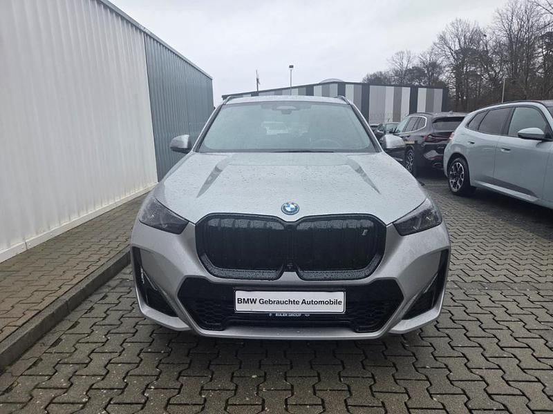 Gebraucht BMW iX1 Performance 225 kW (306 PS) 2023 Silber SUV