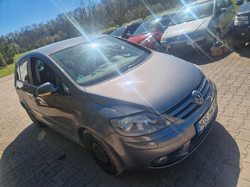 Gebraucht VW Golf IV 105 PS (77 kW) 2006 United grey metallic Kombi