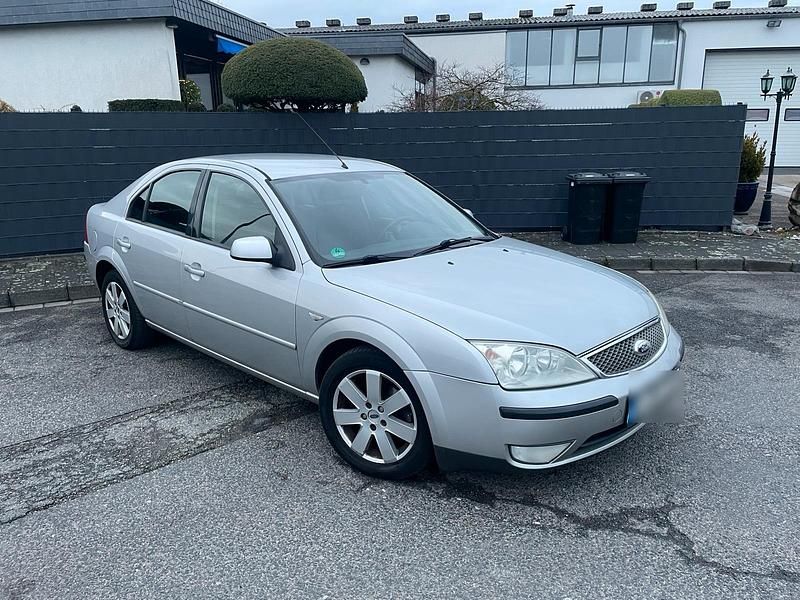 Silber Gebraucht 2005 Ford Mondeo Limousine | 800 € (Guter Preis) - Bild 1/4