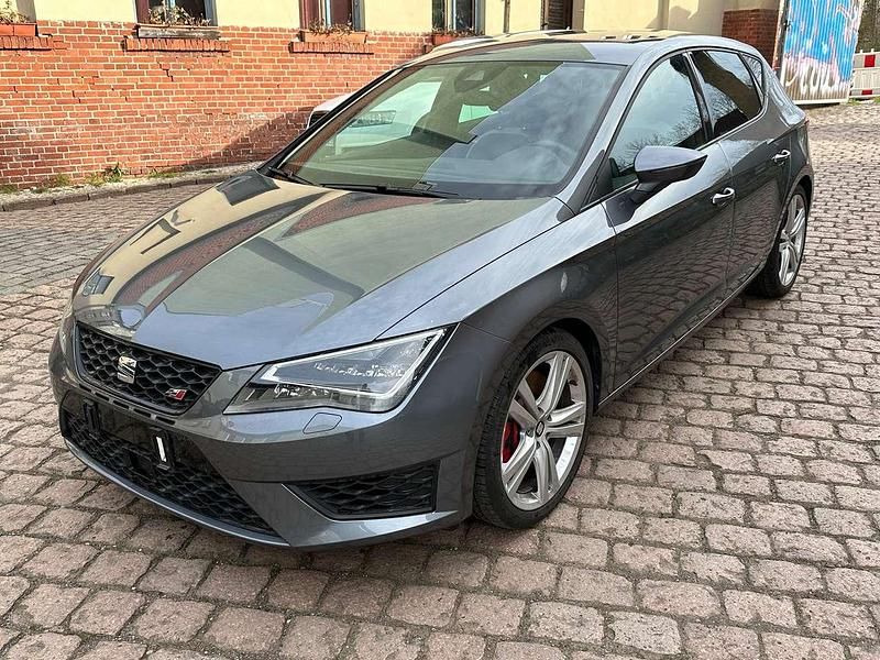 Second-hand Seat Leon Cupra 265 265 CP (194 kW) 2016 Gri Hatchback