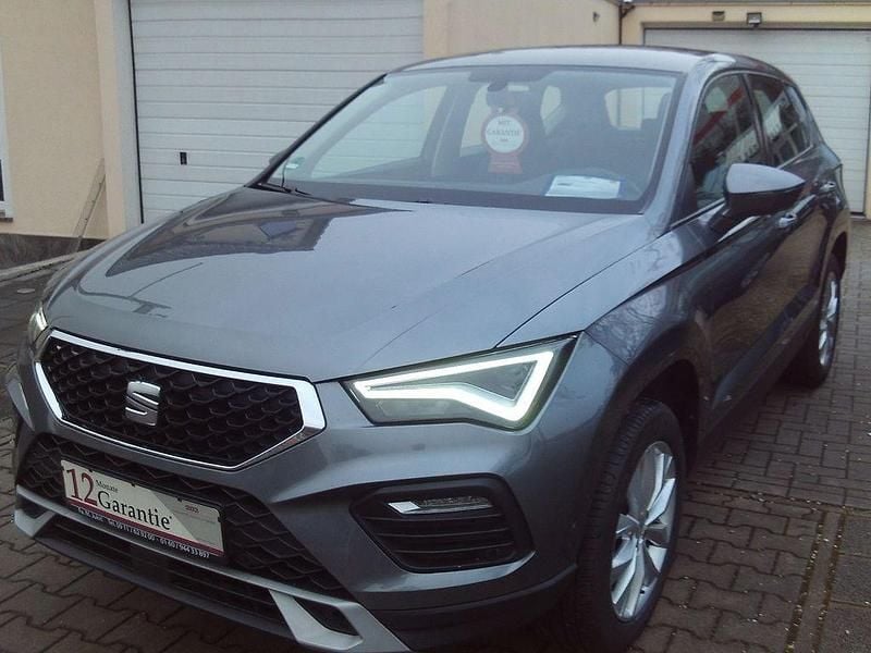 Gebraucht Seat Ateca Style 150 PS (110 kW) 2022 Grau SUV