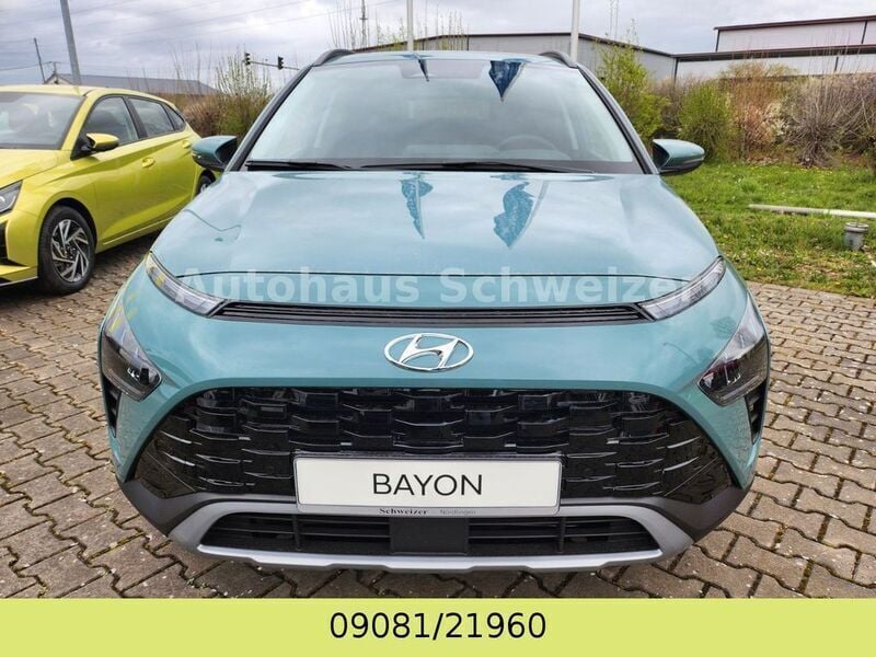 Gebraucht Hyundai Bayon Prime 120 PS (88 kW) 2024 Mangrove green / mic SUV