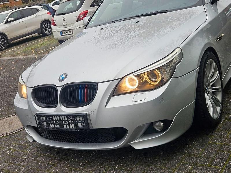 Gebraucht BMW 525 M Sport 197 PS (144 kW) 2008 Silber Kombi