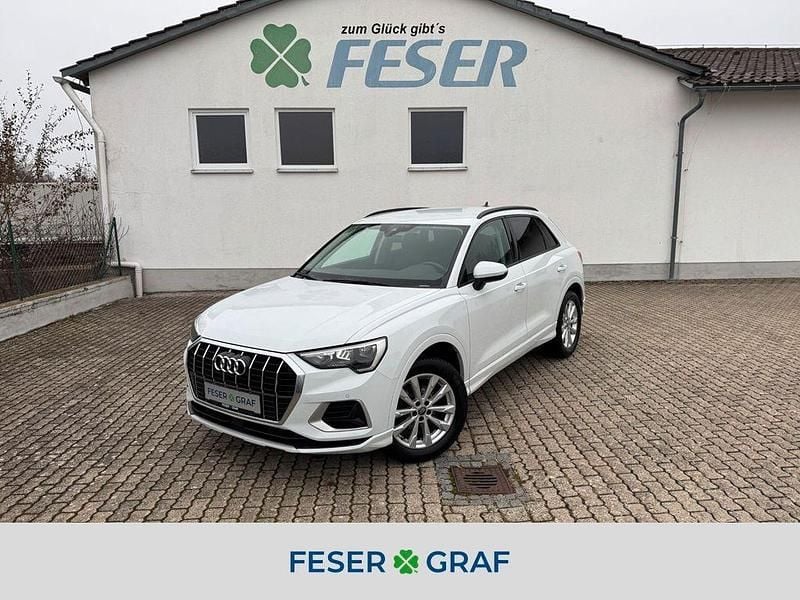 Gletscherweiß Gebraucht 2019 Audi Q3 Advanced SUV | 25.890 € (Guter Preis) - Bild 1/4
