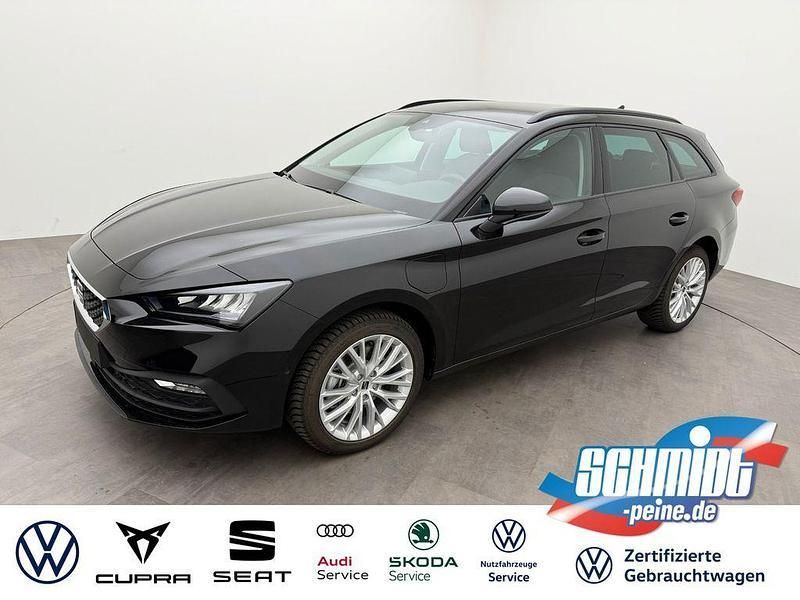 Schwarz Neu 2025 Seat Leon Style Limousine | 36.900 € (Teuer) - Bild 1/4