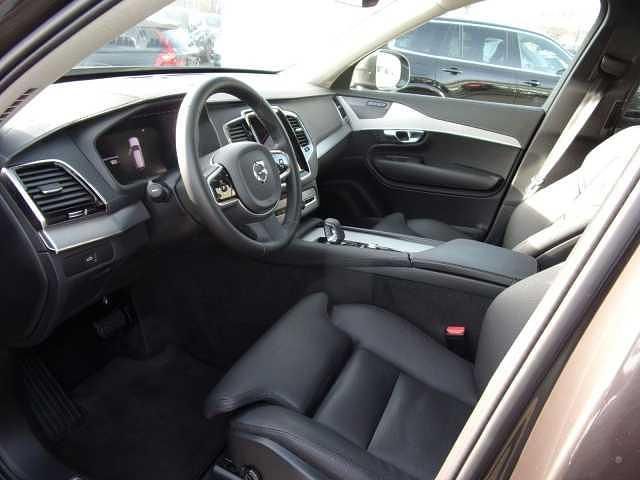 Gebraucht Volvo XC90 173 PS (127 kW) 2024 SUV