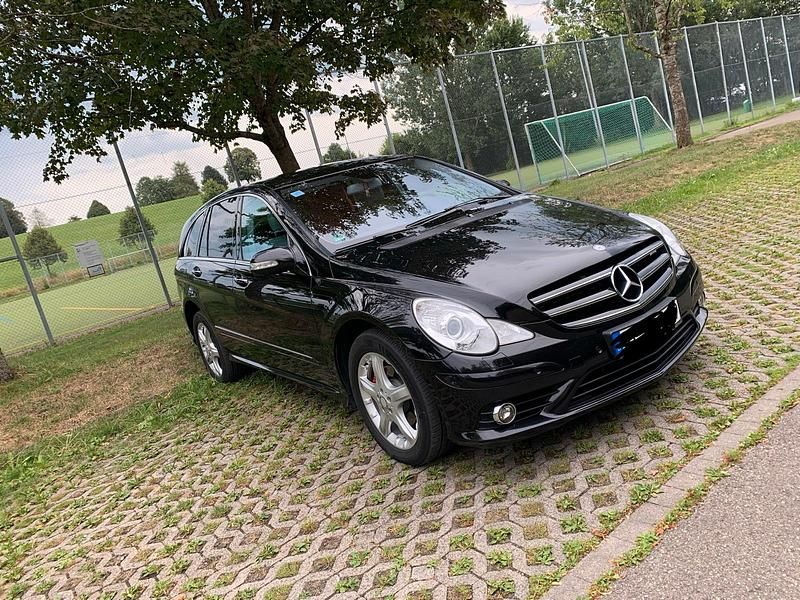 Gebraucht Mercedes R320 224 PS (164 kW) 2009 Schwarz Van / Kleinbus