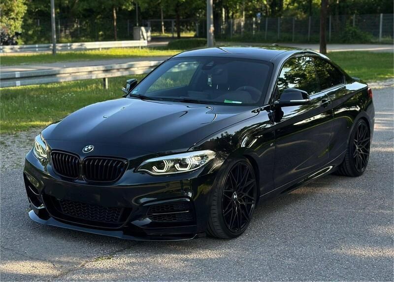 Schwarz Gebraucht 2019 BMW M240 M Sport Coupé | 39.980 € (Teuer) - Bild 1/4