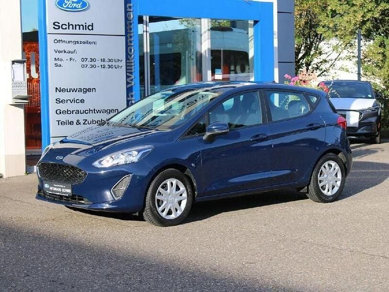 Blau Gebraucht 2019 Ford Fiesta Trend Kleinwagen | 9.900 € (Etwas zu teuer) - Bild 1/4
