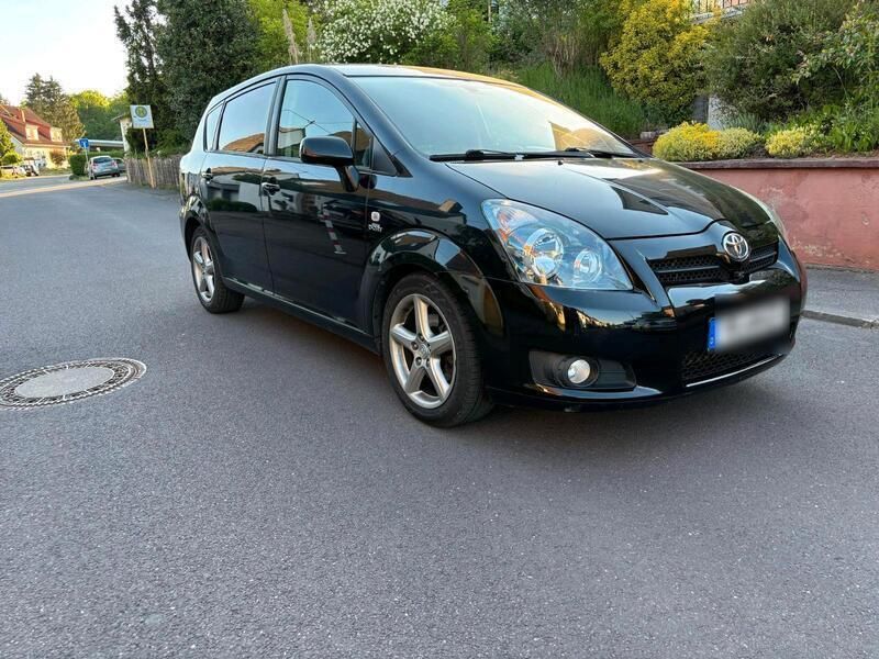 Schwarz Gebraucht 2008 Toyota Corolla Verso Van / Kleinbus | 3.750 € (Fairer Preis) - Bild 1/4