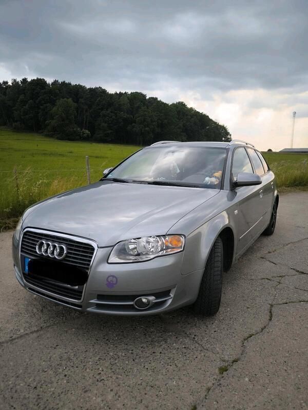 Gebraucht 2005 Audi A4 Kombi | 2.589 € - Bild 1/4