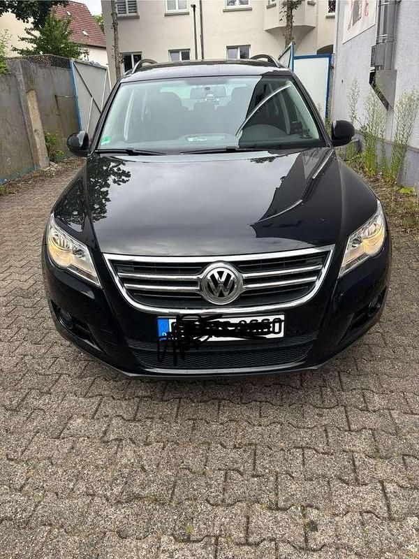 Schwarz Gebraucht 2011 VW Tiguan Trendline SUV | 7.400 € (Fairer Preis) - Bild 1/4