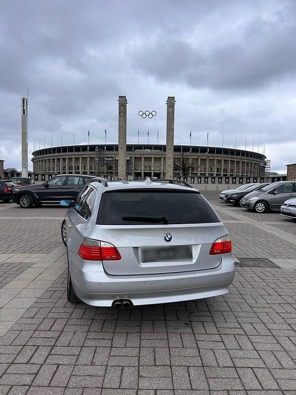 Gebraucht BMW 530 193 PS (141 kW) 2007 Andere farben Kombi