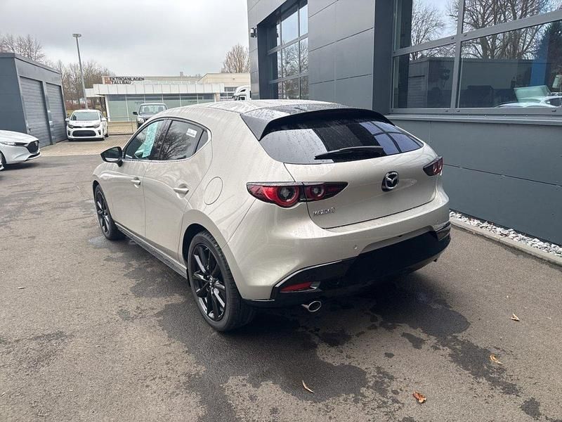 Neu Mazda 3 Nagisa 140 PS (102 kW) 2025