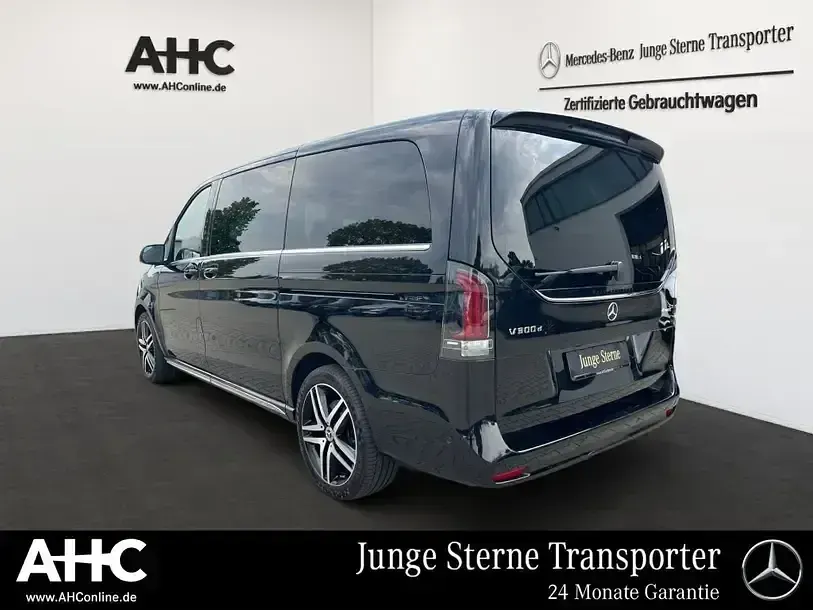Gebraucht Mercedes V300 Exclusive 237 PS (174 kW) 2025 Schwarz Van / Kleinbus