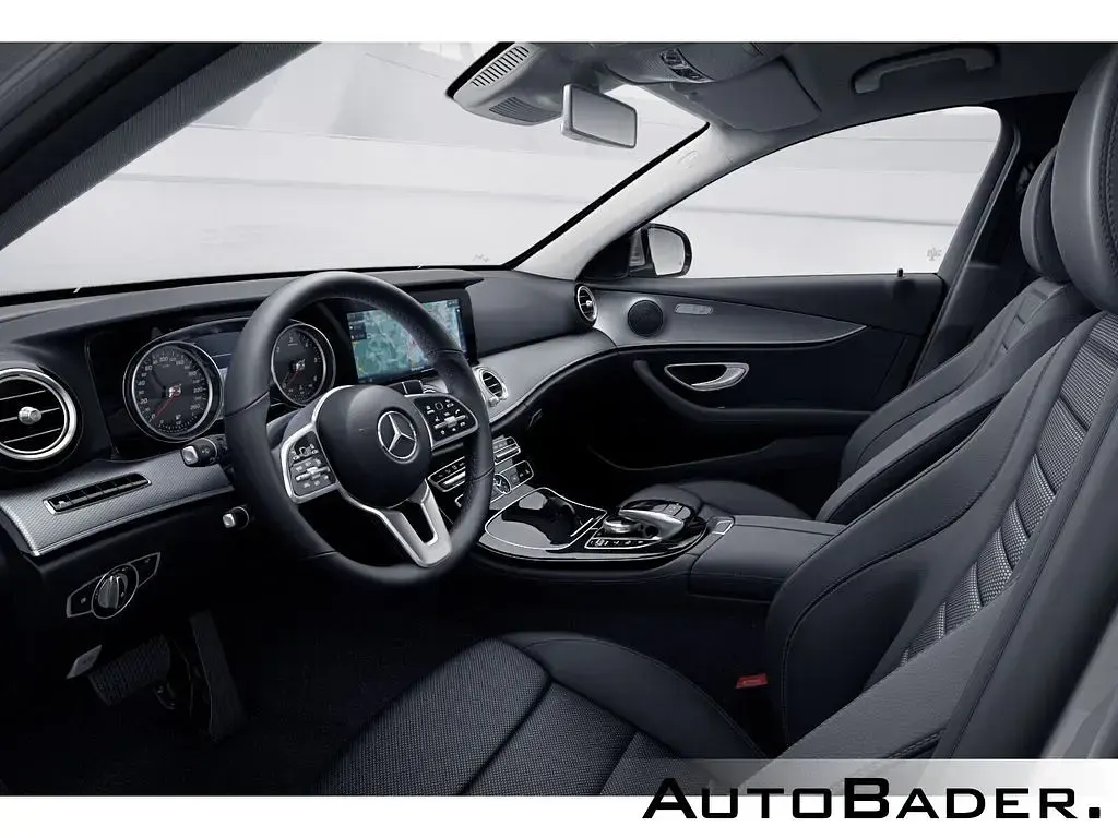 Gebraucht Mercedes E220 Avantgarde 194 PS (142 kW) 2019 Silber Limousine