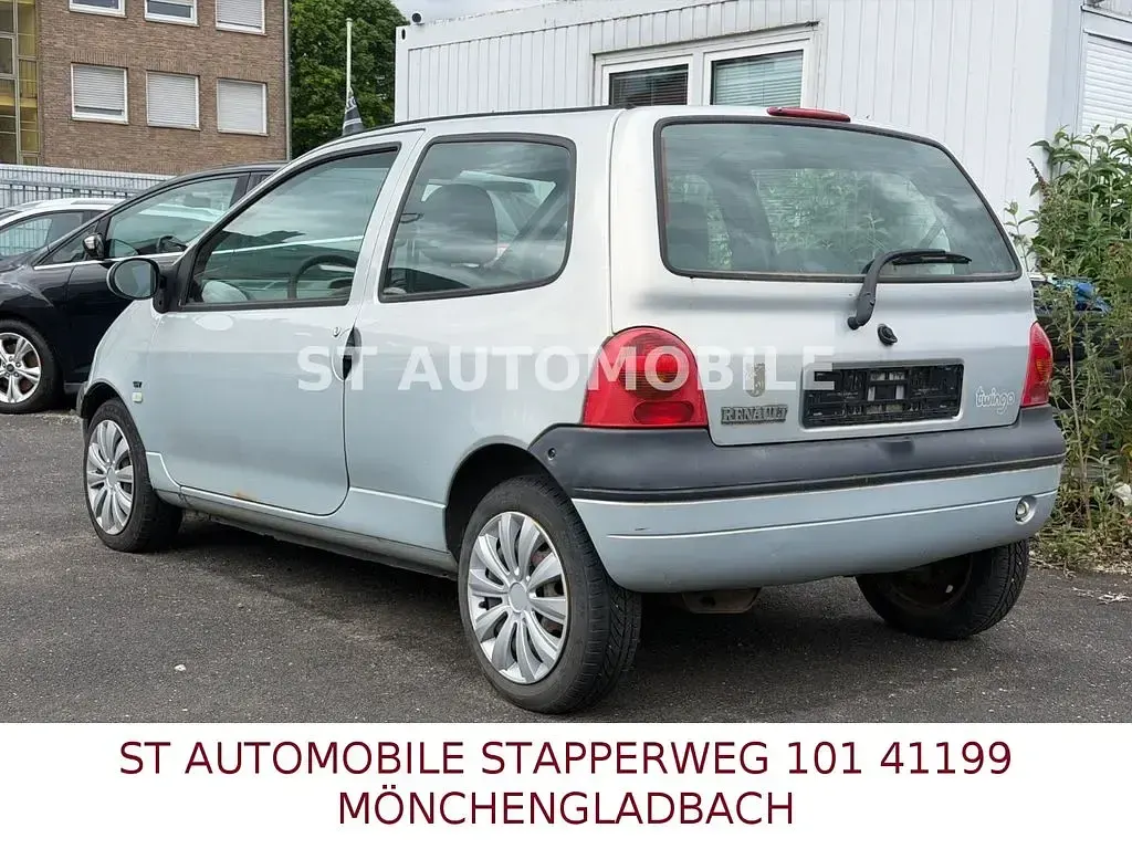 Brugt Renault Twingo Privilege 75 HK (55 kW) 2004 Sølv Hatchback