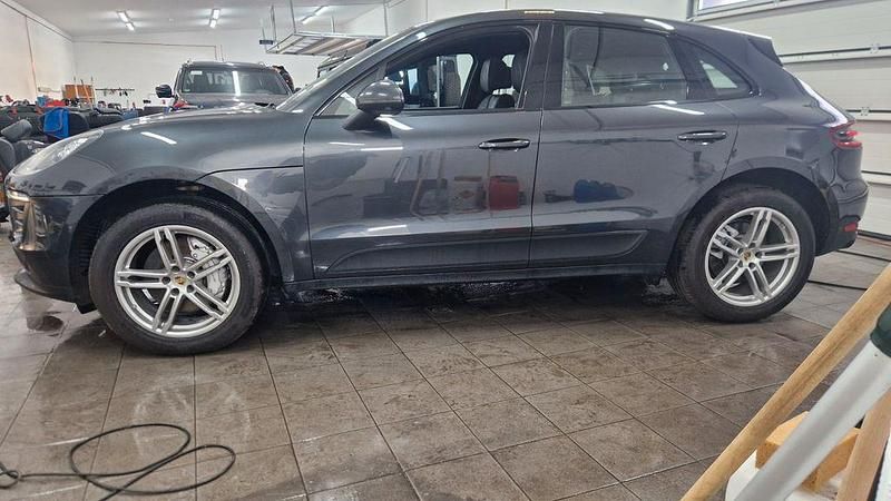 Gebraucht Porsche Macan S 340 PS (250 kW) 2018 Other SUV