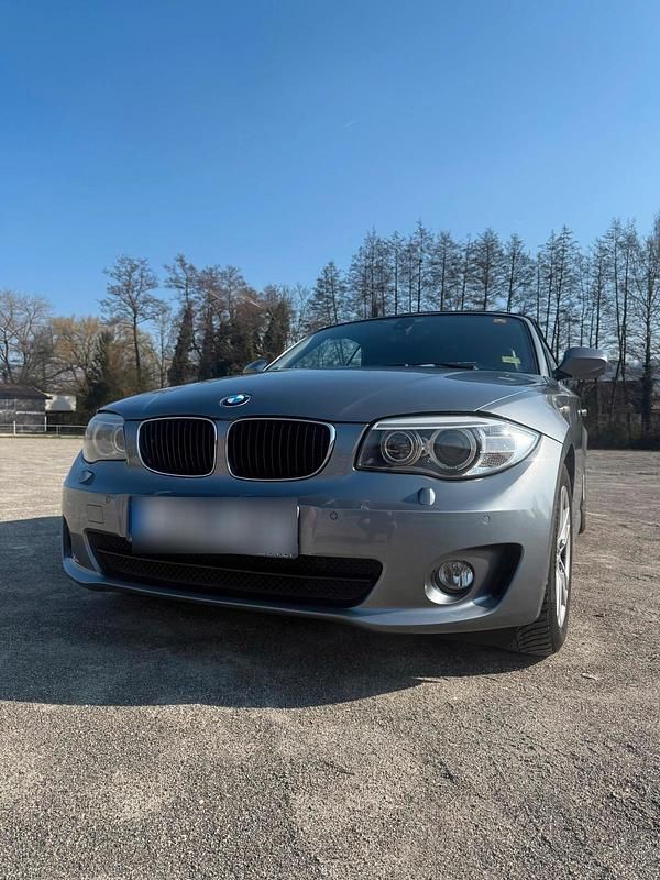 Gebraucht BMW 120 Cabriolet Advantage 177 PS (130 kW) 2011 Silber Cabrio