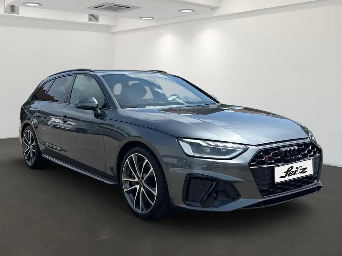 Gebraucht Audi S4 Ambiente 341 PS (250 kW) 2024 Grau Kombi