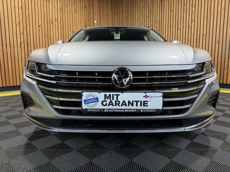 Gebraucht VW Arteon 190 PS (139 kW) 2023 Pyritsilber Kombi