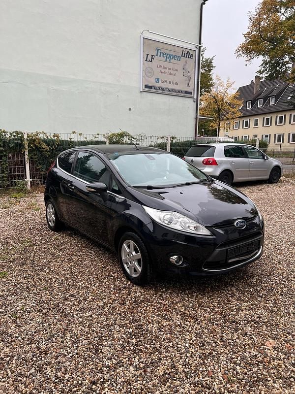 Schwarz Gebraucht 2009 Ford Fiesta Titanium Kleinwagen | 2.450 € (Fairer Preis) - Bild 1/4
